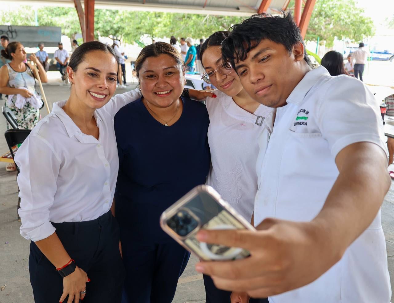 uploads/6/32/01 (1902).Jpeg